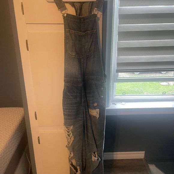 American eagle overalls - Picture 3 of 4